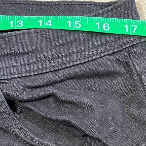 Zara Womens size 20 five pocket, dark wash high rise, denim shorts - Picture 6 of 7